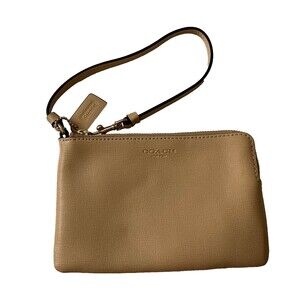 Coach New York Wristlet Tan Leather Corner Zip